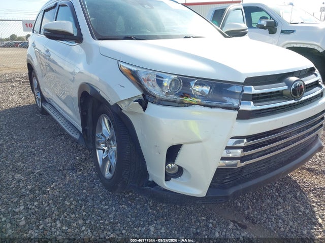 Продажа на аукционе авто 2018 Toyota Highlander Limited, vin: 5TDYZRFHXJS276193, номер лота: 46177544