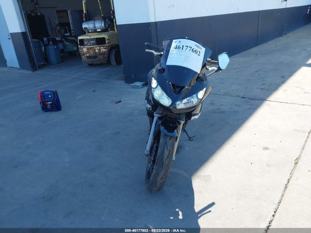 2009 Kawasaki Ex650 C მანქანა იყიდება აუქციონზე, vin: JKAEXEC109DA31402, აუქციონის ნომერი: 46177602