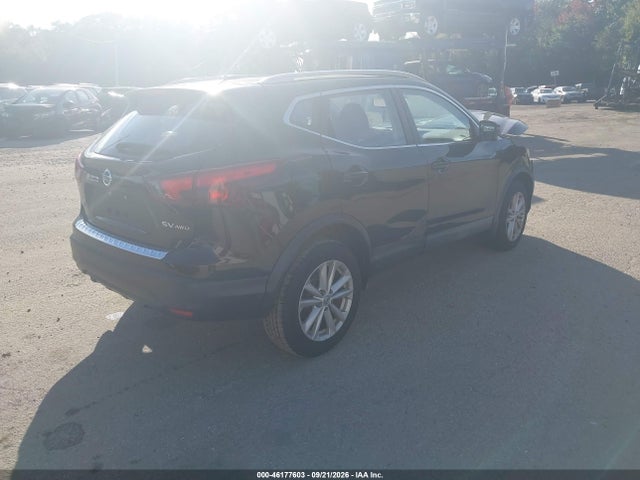 46177603 :رقم المزاد ، JN1BJ1CR8HW113101 vin ، 2017 Nissan Rogue Sport Sv مزاد بيع