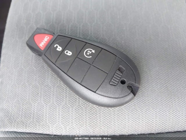 46177660 :رقم المزاد ، 1C6RR7KG1GS254225 vin ، 2016 Ram 1500 Tradesman مزاد بيع