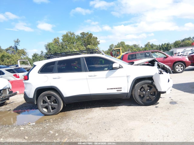 Продаж на аукціоні авто 2016 Jeep Cherokee 75th Anniversary, vin: 1C4PJMCS3GW277099, номер лоту: 46177682