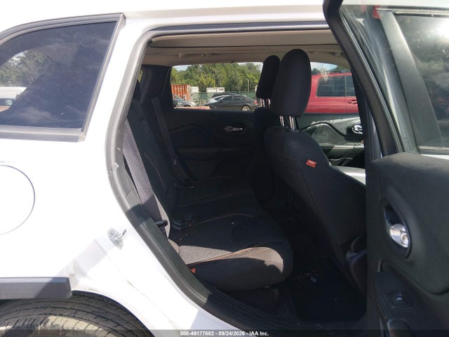 Продаж на аукціоні авто 2016 Jeep Cherokee 75th Anniversary, vin: 1C4PJMCS3GW277099, номер лоту: 46177682