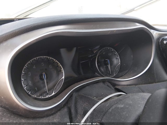 46177683 :رقم المزاد ، 2C4RC1GG6JR226283 vin ، 2018 Chrysler Pacifica Limited مزاد بيع