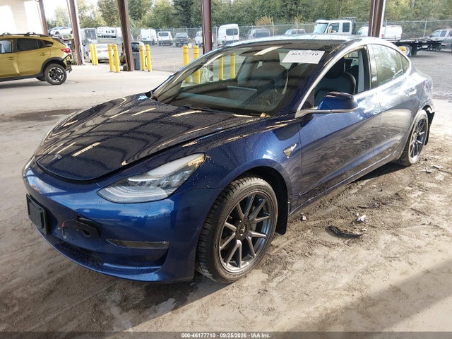 46177710 :رقم المزاد ، 5YJ3E1EB9JF120381 vin ، 2018 Tesla Model 3 Long Range/performance مزاد بيع