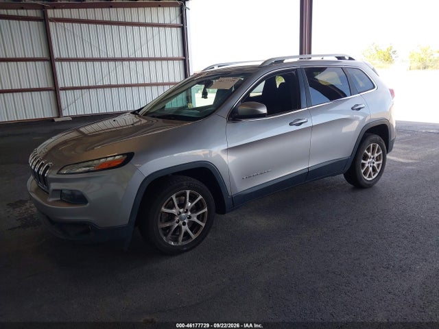 2014 Jeep Cherokee Latitude მანქანა იყიდება აუქციონზე, vin: 1C4PJLCB0EW323835, აუქციონის ნომერი: 46177729