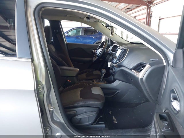 2014 Jeep Cherokee Latitude მანქანა იყიდება აუქციონზე, vin: 1C4PJLCB0EW323835, აუქციონის ნომერი: 46177729
