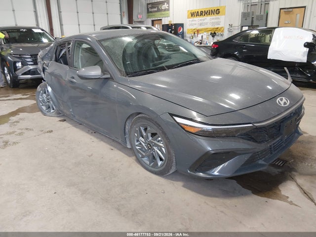 2026 Hyundai Elantra Hybrid Blue მანქანა იყიდება აუქციონზე, vin: KMHLM4DJ7TU199410, აუქციონის ნომერი: 46177753
