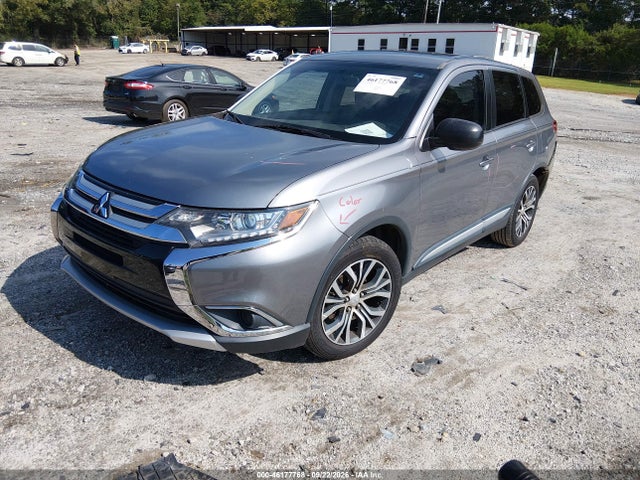 Продажа на аукционе авто 2018 Mitsubishi Outlander Es, vin: JA4AD2A31JZ055965, номер лота: 46177768