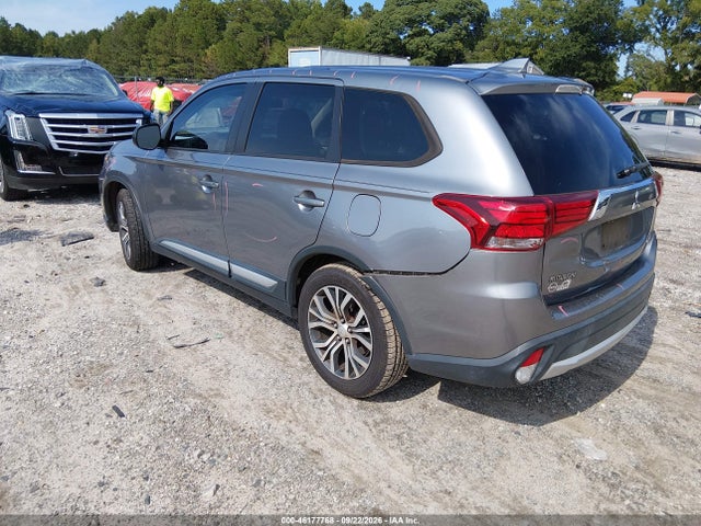 Продажа на аукционе авто 2018 Mitsubishi Outlander Es, vin: JA4AD2A31JZ055965, номер лота: 46177768