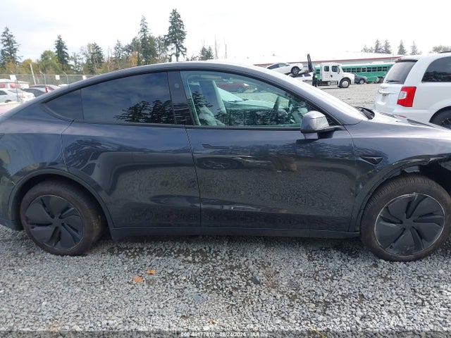 7SAYGDEE0TF566632 Tesla Model Y All-wheel Drive/long Range Launch Series/premium All-wheel Drive