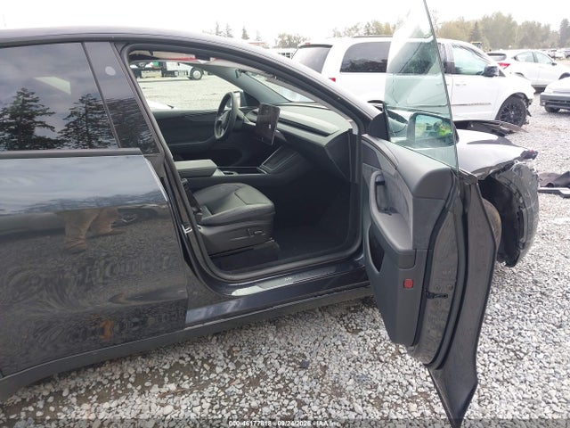 7SAYGDEE0TF566632 Tesla Model Y All-wheel Drive/long Range Launch Series/premium All-wheel Drive