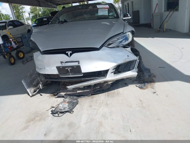 2017 Tesla Model S 100d/60d/75d/90d/p100d მანქანა იყიდება აუქციონზე, vin: 5YJSA1E23HF178679, აუქციონის ნომერი: 46177821