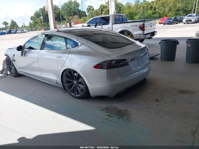 2017 Tesla Model S 100d/60d/75d/90d/p100d მანქანა იყიდება აუქციონზე, vin: 5YJSA1E23HF178679, აუქციონის ნომერი: 46177821
