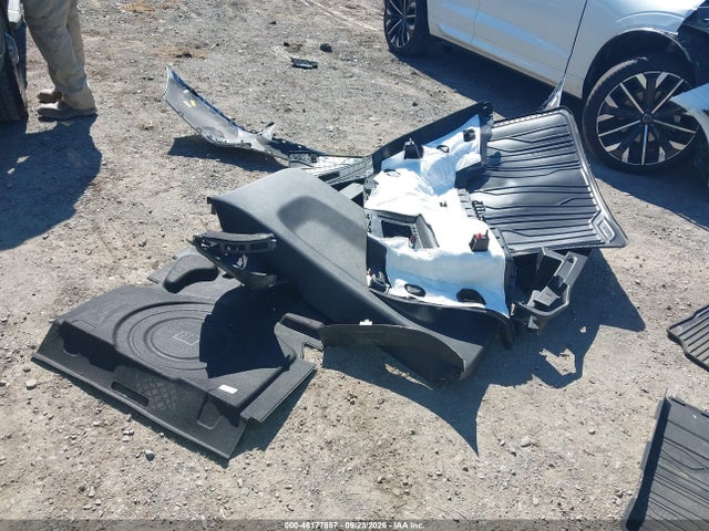 46177857 :رقم المزاد ، 3GNAXUEG1PS131896 vin ، 2023 Chevrolet Equinox Awd Lt مزاد بيع