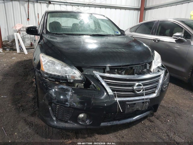 2014 Nissan Sentra Sr მანქანა იყიდება აუქციონზე, vin: 3N1AB7AP2EY318799, აუქციონის ნომერი: 46177899