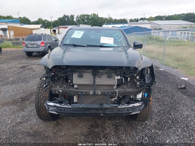 2025 Toyota 4runner Trd Off Road Premium მანქანა იყიდება აუქციონზე, vin: JTEVA5BR7S5003863, აუქციონის ნომერი: 46177917