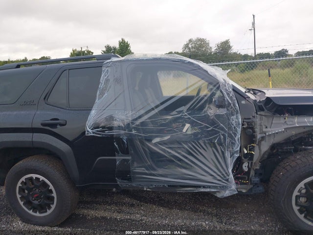 2025 Toyota 4runner Trd Off Road Premium მანქანა იყიდება აუქციონზე, vin: JTEVA5BR7S5003863, აუქციონის ნომერი: 46177917