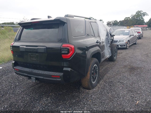 2025 Toyota 4runner Trd Off Road Premium მანქანა იყიდება აუქციონზე, vin: JTEVA5BR7S5003863, აუქციონის ნომერი: 46177917