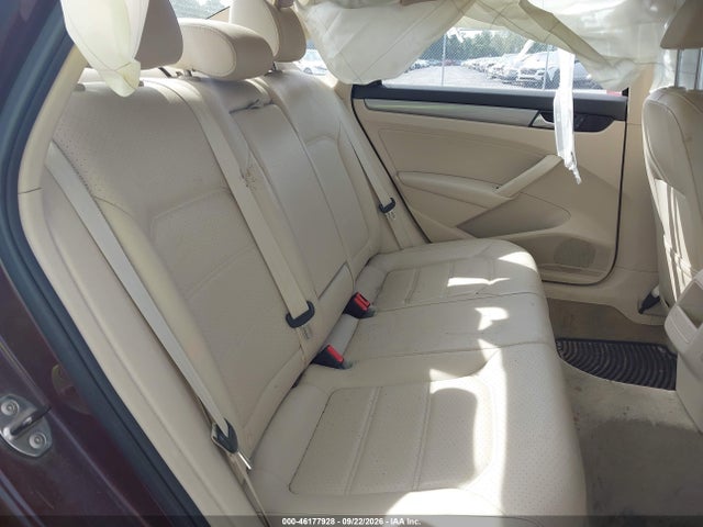 Продажа на аукционе авто 2014 Volkswagen Passat 1.8t Wolfsburg Edition, vin: 1VWAT7A31EC091943, номер лота: 46177928