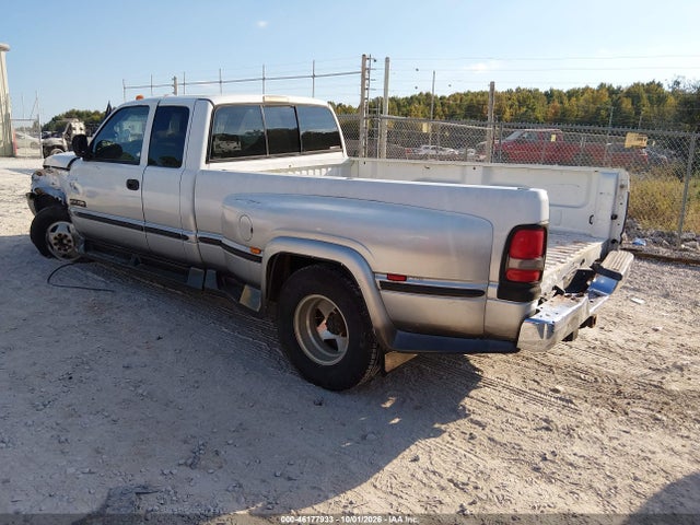Продажа на аукционе авто 1998 Dodge Ram 3500 St, vin: 1B7MC33D2WJ126470, номер лота: 46177933