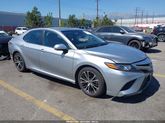 46177953 :رقم المزاد ، 4T1G11AKXLU965281 vin ، 2020 Toyota Camry Se مزاد بيع