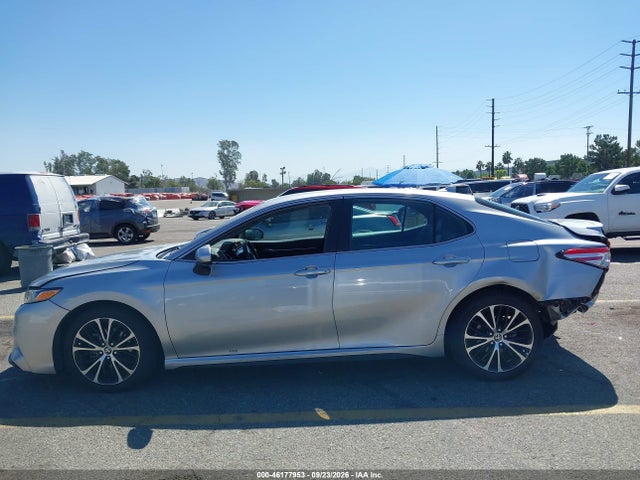 46177953 :رقم المزاد ، 4T1G11AKXLU965281 vin ، 2020 Toyota Camry Se مزاد بيع
