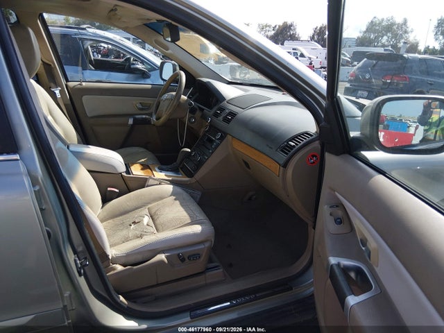 2008 Volvo Xc90 3.2 მანქანა იყიდება აუქციონზე, vin: YV4CY982X81452931, აუქციონის ნომერი: 46177960