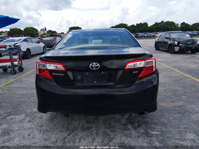 2013 Toyota Camry Se მანქანა იყიდება აუქციონზე, vin: 4T1BF1FK8DU271257, აუქციონის ნომერი: 46177984