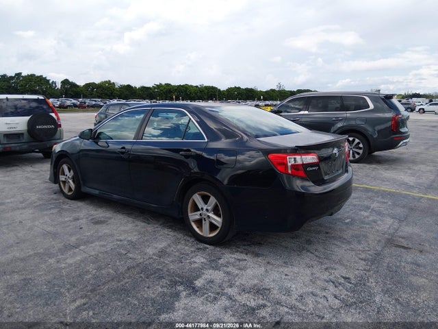 2013 Toyota Camry Se მანქანა იყიდება აუქციონზე, vin: 4T1BF1FK8DU271257, აუქციონის ნომერი: 46177984