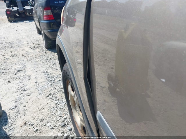 2005 Honda Cr-v Lx მანქანა იყიდება აუქციონზე, vin: SHSRD68505U304624, აუქციონის ნომერი: 46177995