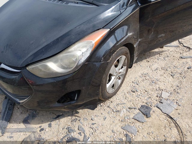 2013 Hyundai Elantra Gls მანქანა იყიდება აუქციონზე, vin: 5NPDH4AE7DH399705, აუქციონის ნომერი: 46177999