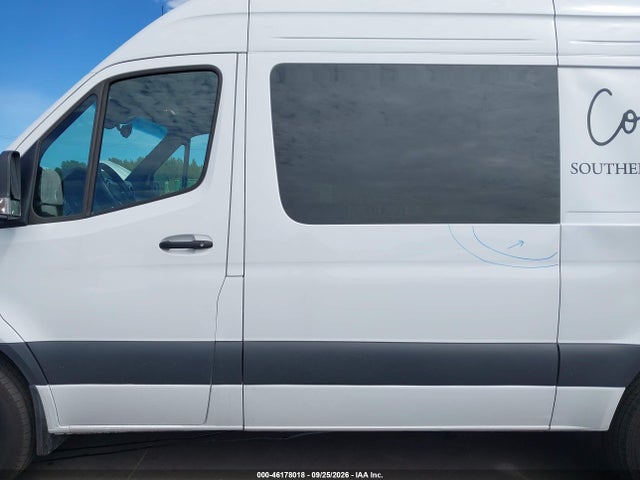 2025 Mercedes-benz Sprinter 2500 Standard Roof 4-cyl Diesel მანქანა იყიდება აუქციონზე, vin: W1W4KBHY5ST197366, აუქციონის ნომერი: 46178018