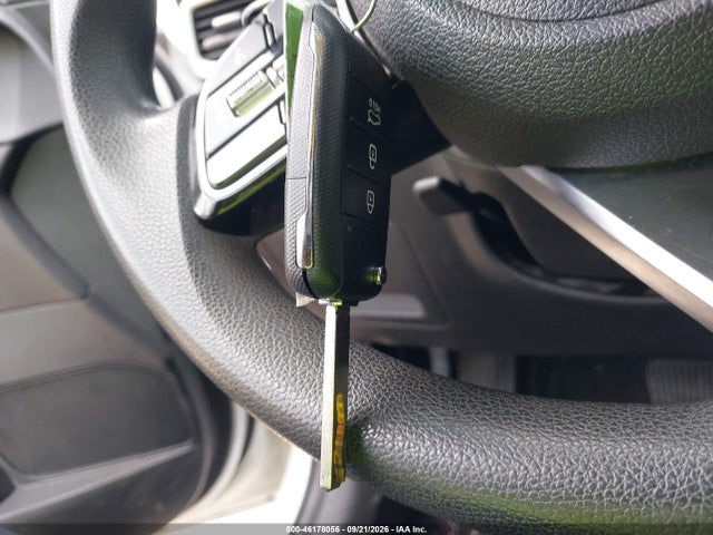 2020 Kia Optima Lx მანქანა იყიდება აუქციონზე, vin: 5XXGT4L39LG387136, აუქციონის ნომერი: 46178056
