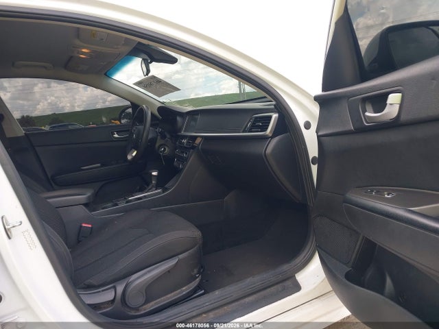 2020 Kia Optima Lx მანქანა იყიდება აუქციონზე, vin: 5XXGT4L39LG387136, აუქციონის ნომერი: 46178056