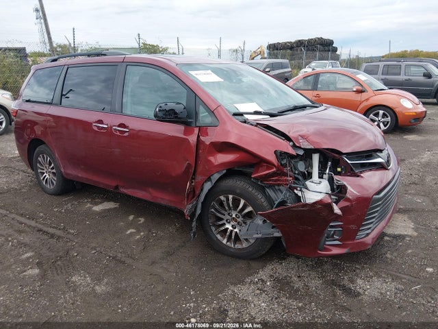 2018 Toyota Sienna Xle Premium 8 Passenger მანქანა იყიდება აუქციონზე, vin: 5TDYZ3DC2JS954567, აუქციონის ნომერი: 46178069
