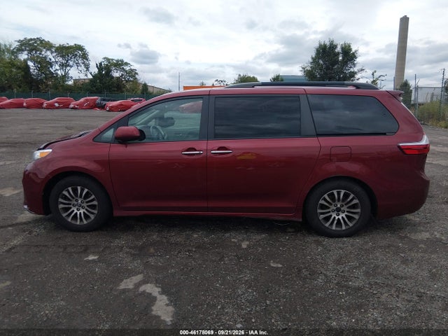 Aukcja sprzedaży 2018 Toyota Sienna Xle Premium 8 Passenger, vin: 5TDYZ3DC2JS954567, numer aukcji: 46178069