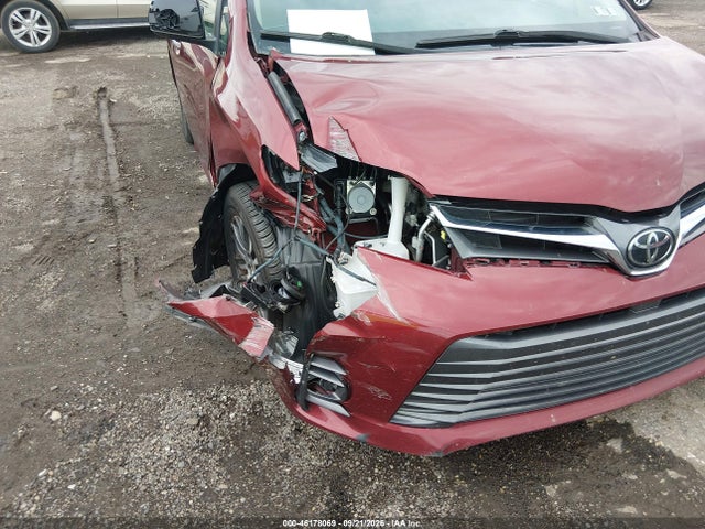 Aukcja sprzedaży 2018 Toyota Sienna Xle Premium 8 Passenger, vin: 5TDYZ3DC2JS954567, numer aukcji: 46178069