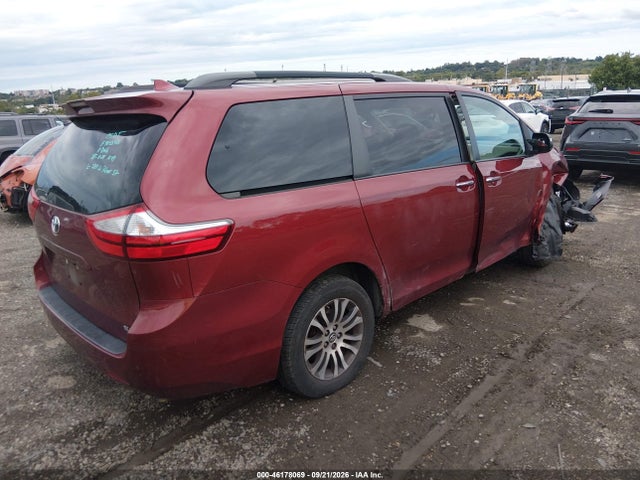 Aukcja sprzedaży 2018 Toyota Sienna Xle Premium 8 Passenger, vin: 5TDYZ3DC2JS954567, numer aukcji: 46178069