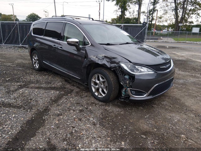Auction sale of the 2018 Chrysler Pacifica Limited, vin: 2C4RC1GG0JR247372, lot number: 46178071