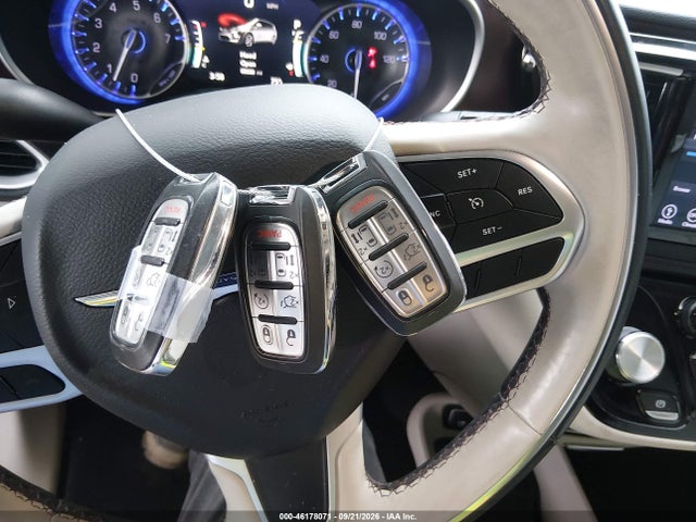 Продажа на аукционе авто 2018 Chrysler Pacifica Limited, vin: 2C4RC1GG0JR247372, номер лота: 46178071