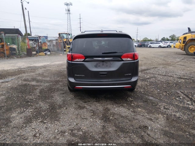 Продажа на аукционе авто 2018 Chrysler Pacifica Limited, vin: 2C4RC1GG0JR247372, номер лота: 46178071