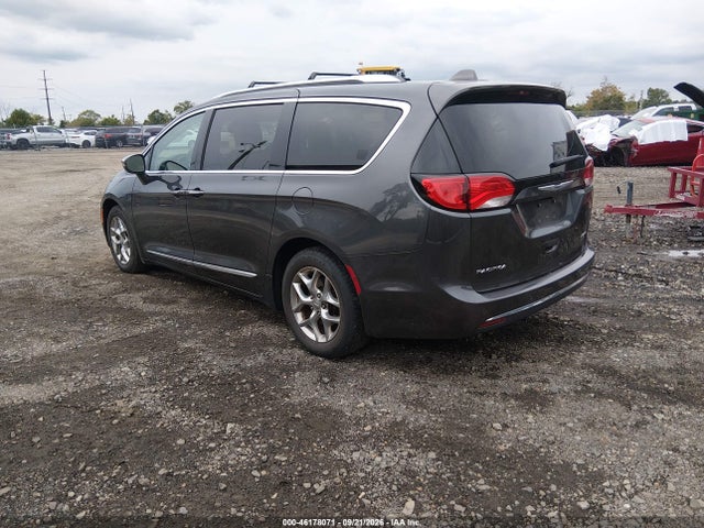 Продажа на аукционе авто 2018 Chrysler Pacifica Limited, vin: 2C4RC1GG0JR247372, номер лота: 46178071