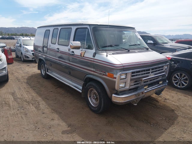 1989 Chevrolet G20 მანქანა იყიდება აუქციონზე, vin: 1GBEG25K4K7133298, აუქციონის ნომერი: 46178123