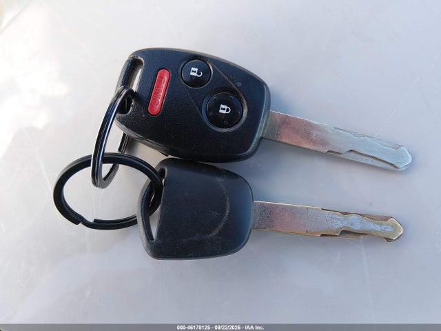 2005 Honda Pilot Ex-l მანქანა იყიდება აუქციონზე, vin: 2HKYF185X5H566362, აუქციონის ნომერი: 46178125