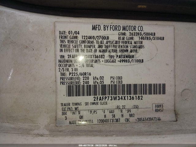 2004 Ford Crown Victoria Standard მანქანა იყიდება აუქციონზე, vin: 2FAFP73W34X136182, აუქციონის ნომერი: 46178136
