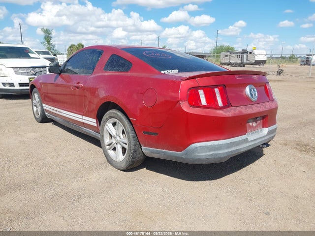 2010 Ford Mustang V6/v6 Premium მანქანა იყიდება აუქციონზე, vin: 1ZVBP8AN3A5104822, აუქციონის ნომერი: 46178144