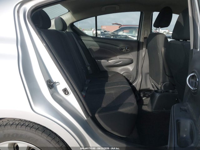 46178160 :رقم المزاد ، 3N1CN7AP7JL812082 vin ، 2018 Nissan Versa 1.6 Sv مزاد بيع
