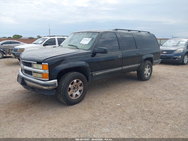 Aukcja sprzedaży 1999 Chevrolet Suburban 1500 Lt, vin: 3GNFK16RXXG229881, numer aukcji: 46178187