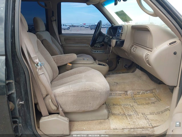 Aukcja sprzedaży 1999 Chevrolet Suburban 1500 Lt, vin: 3GNFK16RXXG229881, numer aukcji: 46178187