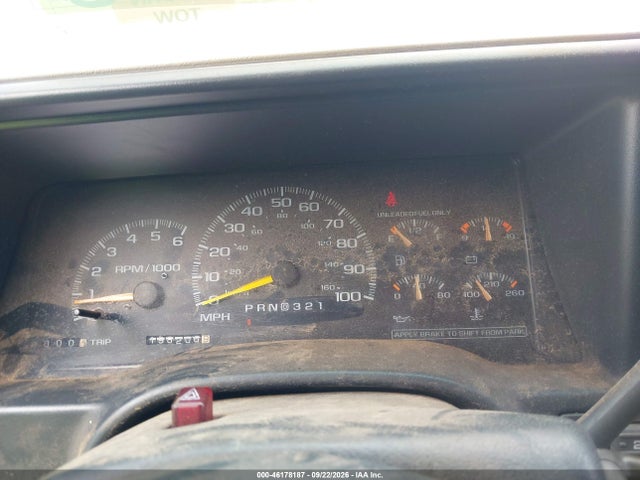 Aukcja sprzedaży 1999 Chevrolet Suburban 1500 Lt, vin: 3GNFK16RXXG229881, numer aukcji: 46178187